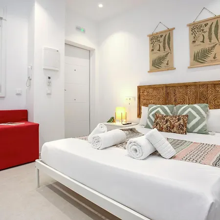 Apartamento Acogedor Estudio En Puerto Banus By Rent Me