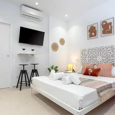 Acogedor Estudio En Puerto Banus By Rent Me Daire *